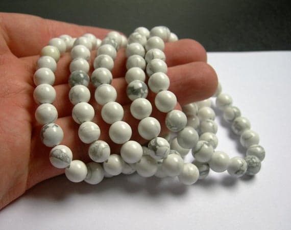 White Howlite turquoise - 8mm ( 7.8mm) Round beads - 23 beads - 1 set - A quality Code- WAR6950
