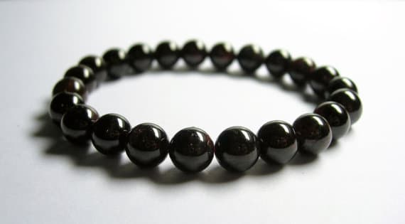 Garnet - 7.6mm Round beads - 23 beads - 1 set  Code- WAR6959