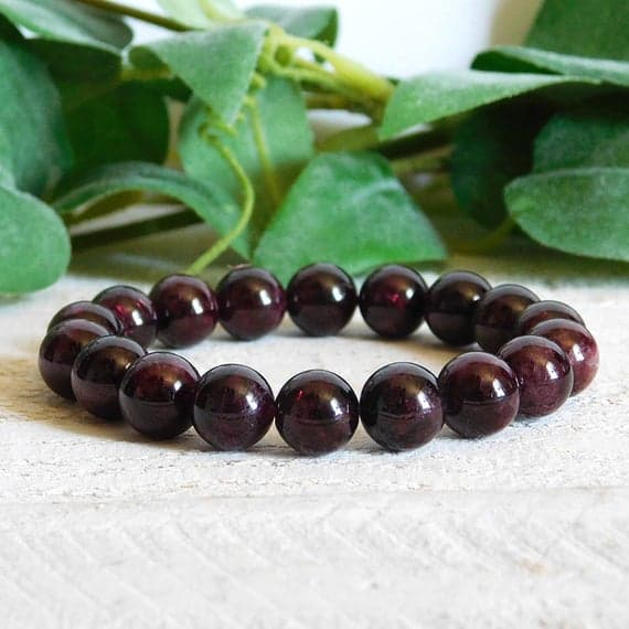 Artisan Loose 10mm Stretchable Red Garnet Bracelet Round, Smooth 7.5" for mens, womens, gf, bf & Adult.