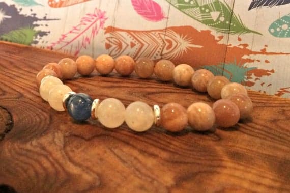top quality 8mm Stretchable Multi Sunstone Moonstone & Kyanite Bracelet Round, Smooth 7" for mens, womens, gf, bf & Adult.