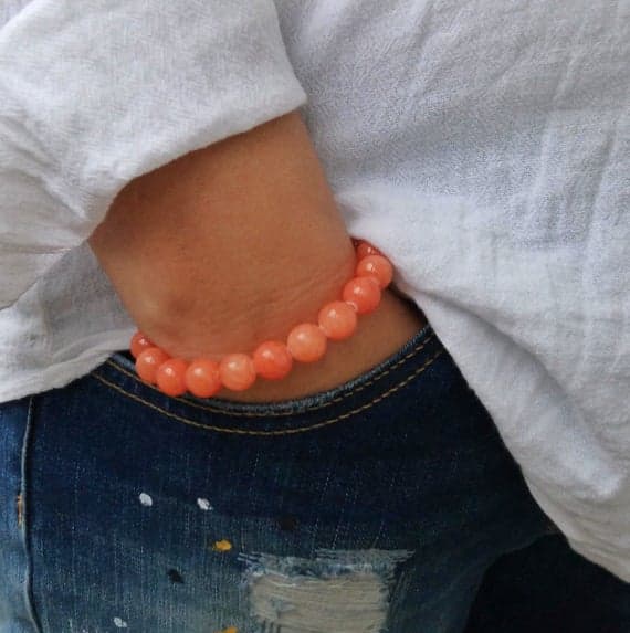 Dainty Slave Loose 10mm Orange Jadeite Stretchable Bracelet Round, Smooth 18cm for mens, womens, gf, bf and adults.