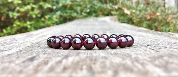 love beach youth 8mm Stretchable Red Garnet Bracelet Round, Smooth 7" for mens, womens, gf, bf & Adult.