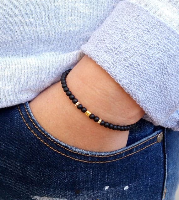 Galaxy Jewelry 4mm Black BLACK onyx Stretchable Bracelet Round, Smooth 18cm for mens, womens, gf, bf and adults.