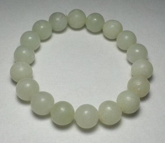 Galaxy Jewelry 10mm Green Green Jade Stretchable Bracelet Round, Smooth 18cm for mens, womens, gf, bf and adults.