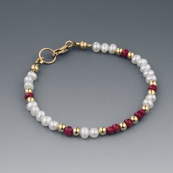 Ruby and Pearl Bracelet, Slim Bracelet, Real Pearls, Genuine Red Ruby Gemstones, 14K Gold Filled, Fine Jewelry, Romantic Jewelry 4-5mm  Code- WAR6847