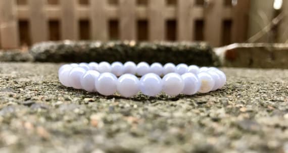 good luck gift 6mm Stretchable Blue Chalcedony Blue Lace Agate Bracelet Round, Smooth 7" for mens, womens, gf, bf & Adult.