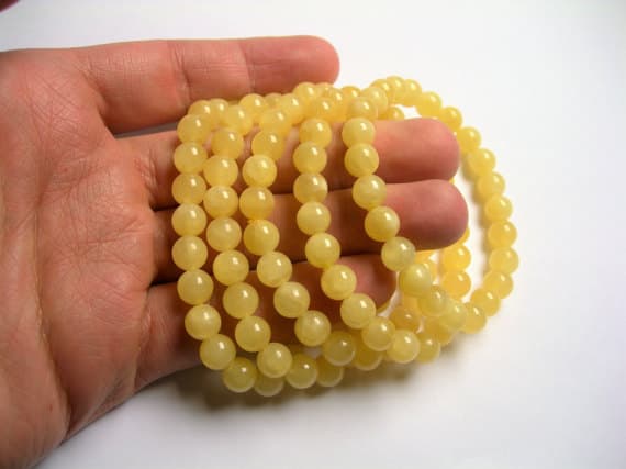 Yellow Jade - 8mm Round beads - 24 beads - 1 set Code- WAR6926
