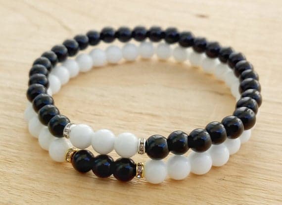 Grounding 6mm Multi Colour Black White Beads Stretchable Bracelet Round, Smooth 18cm for mens, womens, gf, bf and adults.