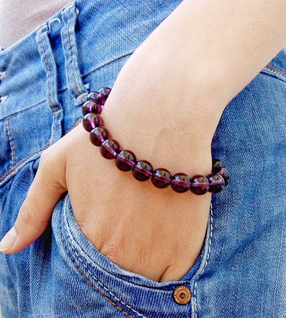 Natural 10mm Purple Amethist Stretchable Bracelet Round, Smooth 18cm for mens, womens, gf, bf and adults.