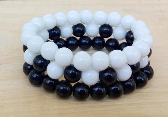 chakras simple 10mm Black,White Black White Beads Stretchable Bracelet Round, Smooth 18cm for mens, womens, gf, bf and adults.