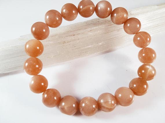good luck gift 10mm Stretchable Peach Peach Moonstone Bracelet Round, Smooth 7.5" for mens, womens, gf, bf & Adult.