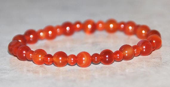 Dainty Slave Loose 4-6mm Red Carnelian Stretchable Bracelet Round, Smooth 18cm for mens, womens, gf, bf and adults.
