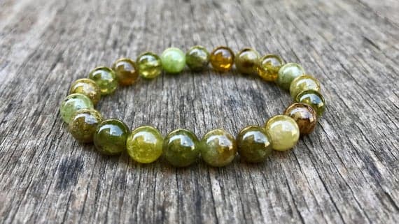 love beach youth 8mm Stretchable Green Green Garnet Bracelet Round, Smooth 7" for mens, womens, gf, bf & Adult.