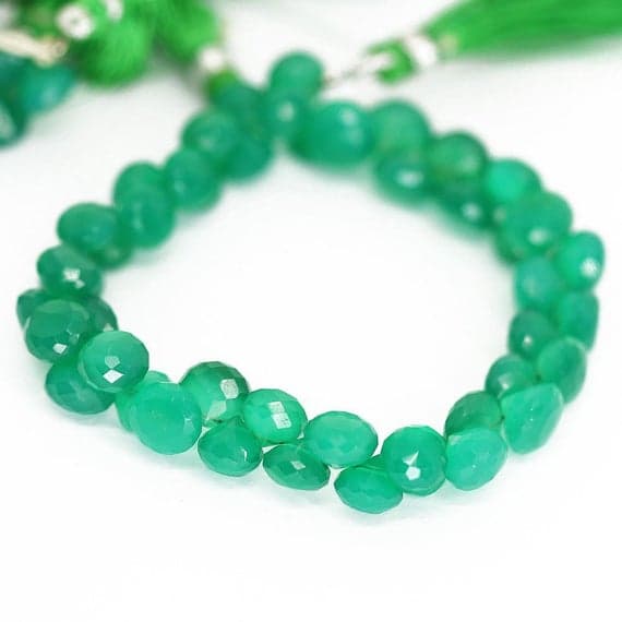 emerald green onyx onion drop faceted 8'' long strand gemstone beads, jewelry supplies for jewelry making, bulk beads, for meditation jewellery for Reiki Healing  gemstone 8mm