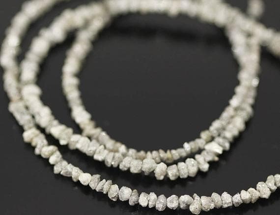 1 strand grey diamond uncut chips rough rock by hammered without polished 15'' long strand gemstone beads, jewelry supplies for jewelry making,  for meditation jewellery for  size 1.94mm to 3.63mm