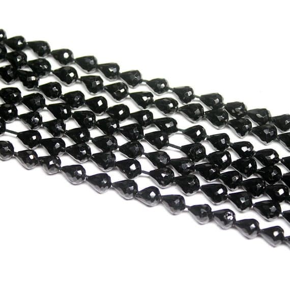 1 strand spinel tear drop faceted 13'' long strand gemstone beads, jewelry supplies for jewelry making, bulk beads, for meditation jewellery for Reiki Healing  gemstone size 8mm to 7mm