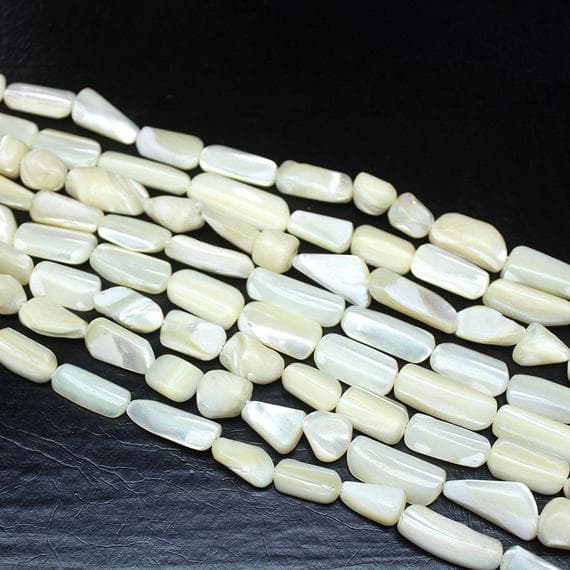 1 strand mother of pearl tumbled freeform smooth 13'' long strand gemstone beads, jewelry supplies for jewelry making,  for meditation jewellery for Reiki Healing  gemstone size 11mm to 20mm