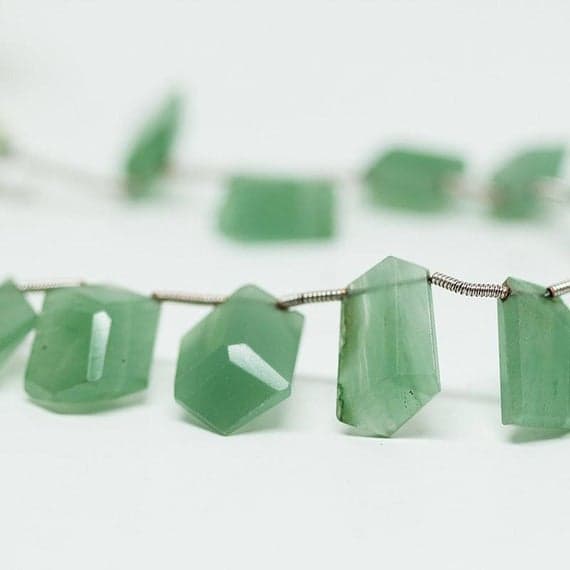 1 strand green emerald quartz tumbled, freeform faceted 4'' long strand gemstone beads, jewelry supplies for jewelry making,  for meditation jewellery for Reiki Healing  gemstone 12mm to 14mm