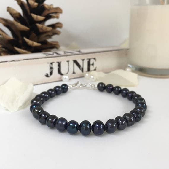 925 sterling Silver good luck gift 5-6mm stacking Black Black Pearl Bracelet Round, Smooth 7" for mens, womens, gf, bf & Adult.