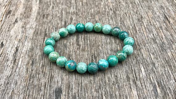 love beach youth 8mm Stretchable Green Green African Turquoise Bracelet Round, Smooth 7" for mens, womens, gf, bf & Adult.