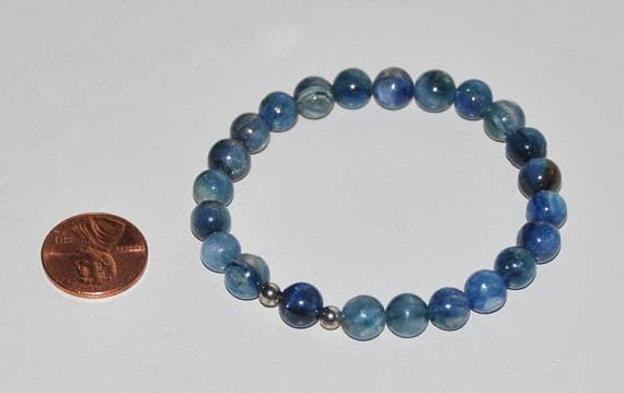 925 sterling silver memorial gift 8mm blue Blue Kyanite Stretchable Bracelet Round, Smooth 18cm for mens, womens, gf, bf and adults.