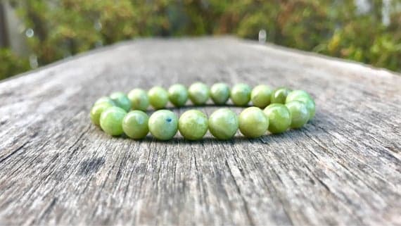 Dainty Slave Loose 8mm Stretchable Green Peridot Bracelet Round, Smooth 7" for mens, womens, gf, bf & Adult.