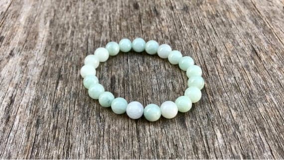 good luck gift 8mm Stretchable Green Green Myanmar Jade  Bracelet Round, Smooth 7" for mens, womens, gf, bf & Adult.