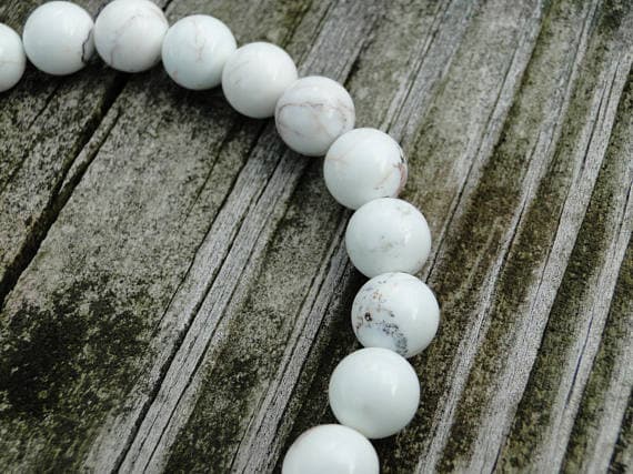AAA++ Rare Quality Natural White Magnesite Turquoise Bracelet | Gemstone Bracelet | Womens Turquoise Bracelet | Mens Turquoise Bracelet | Beaded Bracelet 8mm 7" Strand. Code- TJH336