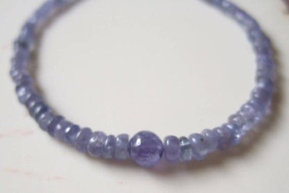 Tanzanite, December's Birthstone, 6.5" Bracelet with Central Tanzanite Bead 3-6mm  Code- WAR6136