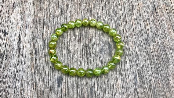 good luck gift 7mm Stretchable Green Peridot Bracelet Round, Smooth 7" for mens, womens, gf, bf & Adult.