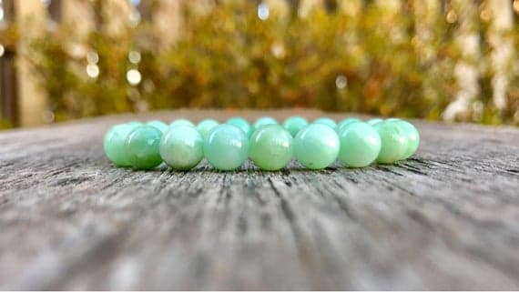 Dainty Slave Loose 8mm Stretchable Green Green Moonstone Bracelet Round, Smooth 7" for mens, womens, gf, bf & Adult.