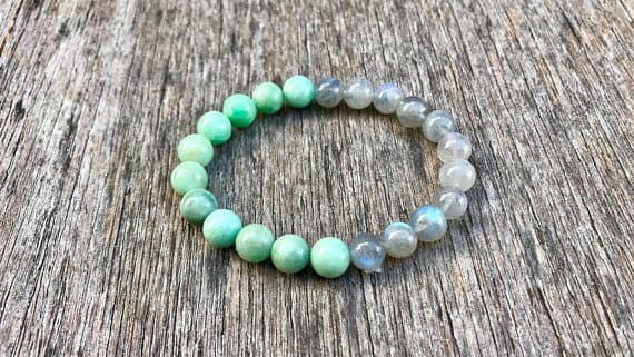 Super sale 8mm Stretchable Green & Gray Emerald and Gray Moonstone Bracelet Round, Smooth 7" for mens, womens, gf, bf & Adult.