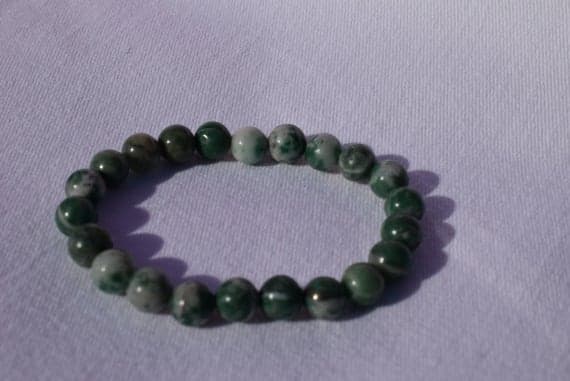 Empath Protection 8mm Stretchable Green Green jade Bracelet Round, Smooth 7" for mens, womens.