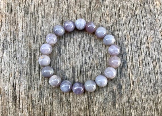 Jewelry Energy 10mm Stretchable Purple Chalcedony Bracelet Round, Smooth 7.5" for mens, womens, gf, bf & Adult.