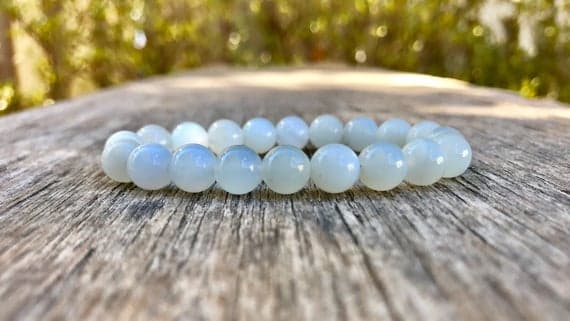 top quality 8mm Stretchable White Milky White Moonstone Bracelet Round, Smooth 7" for mens, womens, gf, bf & Adult.