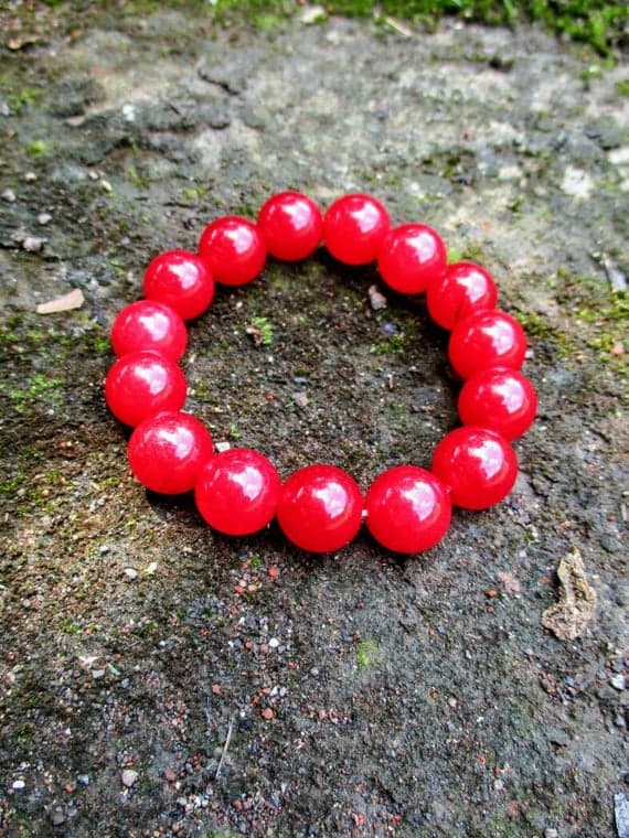 Anniversary Gift 12mm Red Genuine Red Manik Ringin Stretchable Bracelet Round, Smooth 18cm for mens, womens, gf, bf and adults.