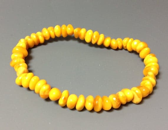 Natural 6x10mm Stretchable Yellow Amber Bracelet Chips, Smooth 7" for mens, womens, gf, bf & Adult.