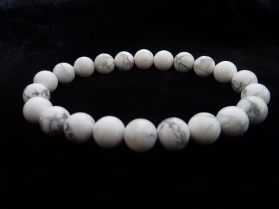 top quality 8mm Stretchable White Natural White Howlite Bracelet Round, Smooth 7" for mens, womens, gf, bf & Adult.