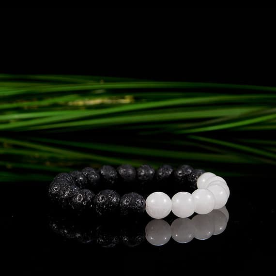 Personalized Gift 8mm Stretchable Black & White Quartz and Lava Rock Bracelet Round, Smooth 7" for mens, womens, gf, bf & Adult.